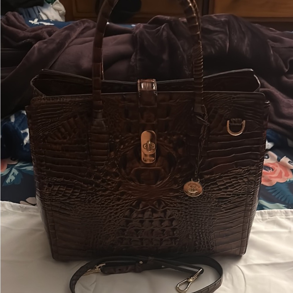 Brahmin Nakita (Pecan)